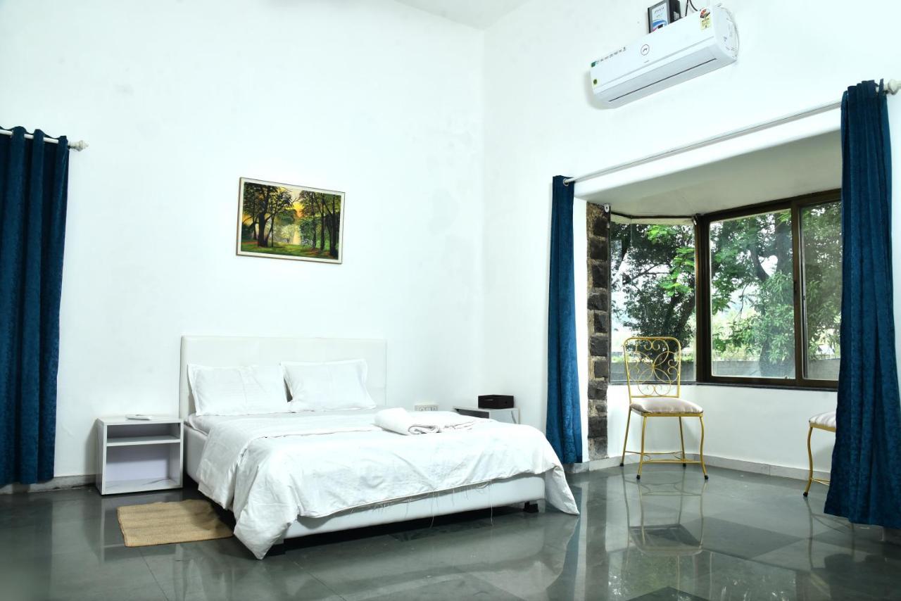 Whispering Woods Villa And Eco Farms Lonavala Eksteriør billede
