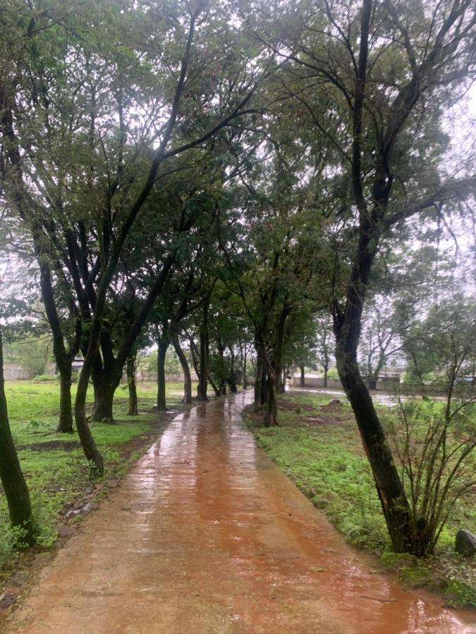 Whispering Woods Villa And Eco Farms Lonavala Eksteriør billede