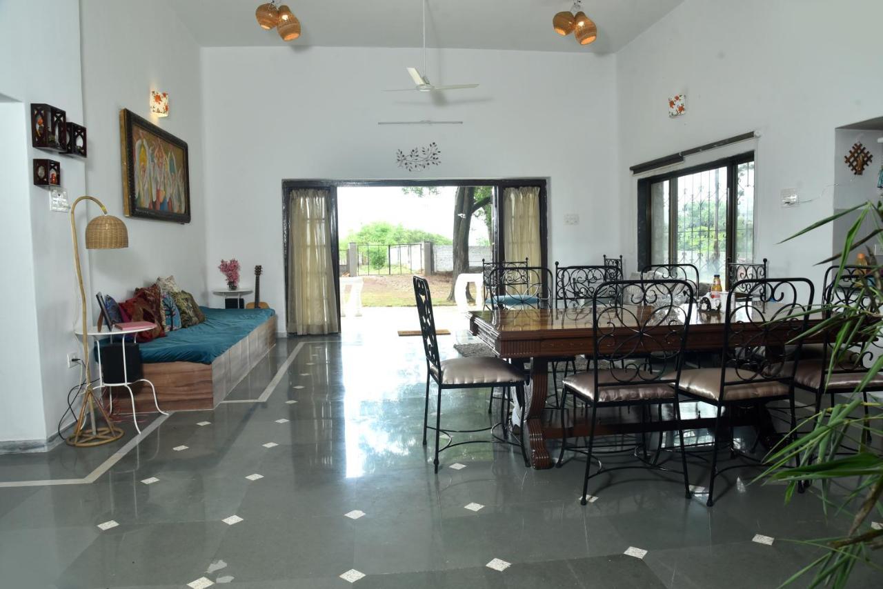 Whispering Woods Villa And Eco Farms Lonavala Eksteriør billede