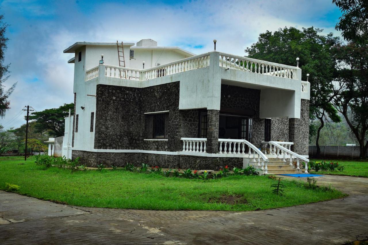Whispering Woods Villa And Eco Farms Lonavala Eksteriør billede
